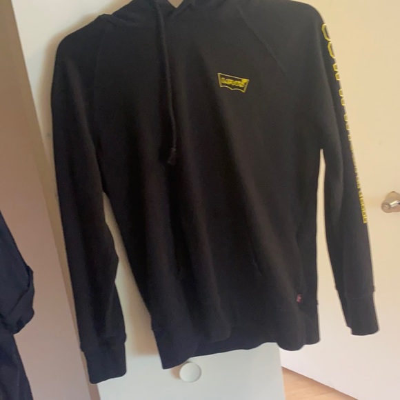 Levi's Jackets & Blazers - Levi’s women’s black hoodie